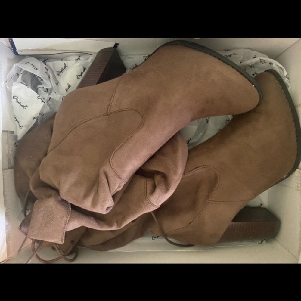 Taupe heeled boots